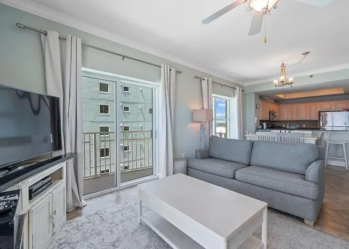 Apartment Crystal Shores West 108 By Youngs Suncoast *