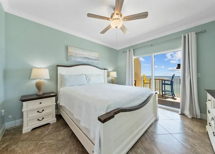 Apartment Crystal Shores West 108 By Youngs Suncoast *