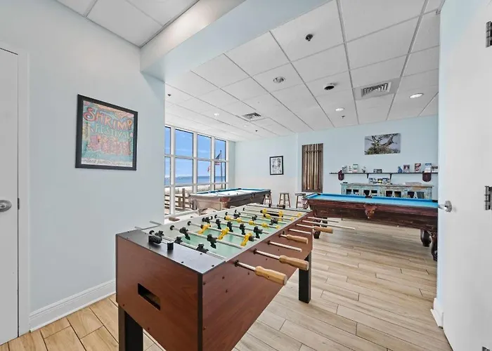 Crystal Shores West 108 By Youngs Suncoast Apartment